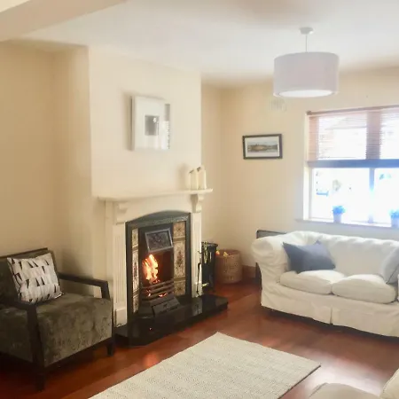 Bright & Airy Ballina/killaloe * Ballina (Tipperary)